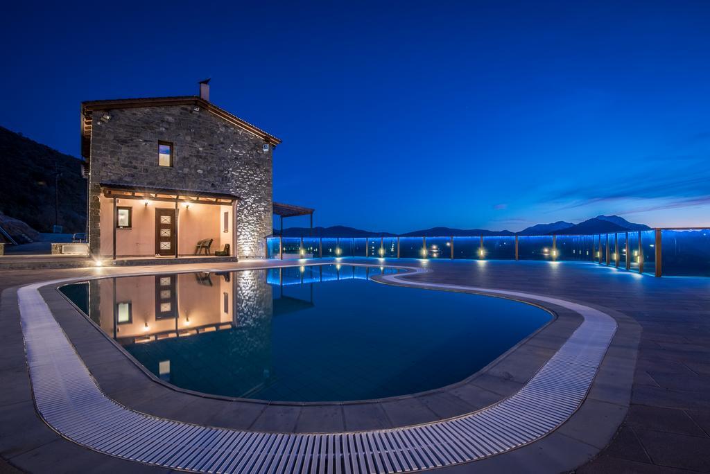 The View Village - Villas Suites & Spa Karpenísion Eksteriør bilde